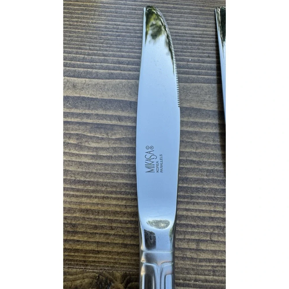 Mikasa PARALLELS Butter Knives Set Of 4 Korea Stainless Flatware Replacement